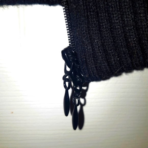 (M)💕2 For 1 Bundle Set💕Suzy Shier Vest and Sidestreet Top (Vest17"× 21") - Picture 6 of 11